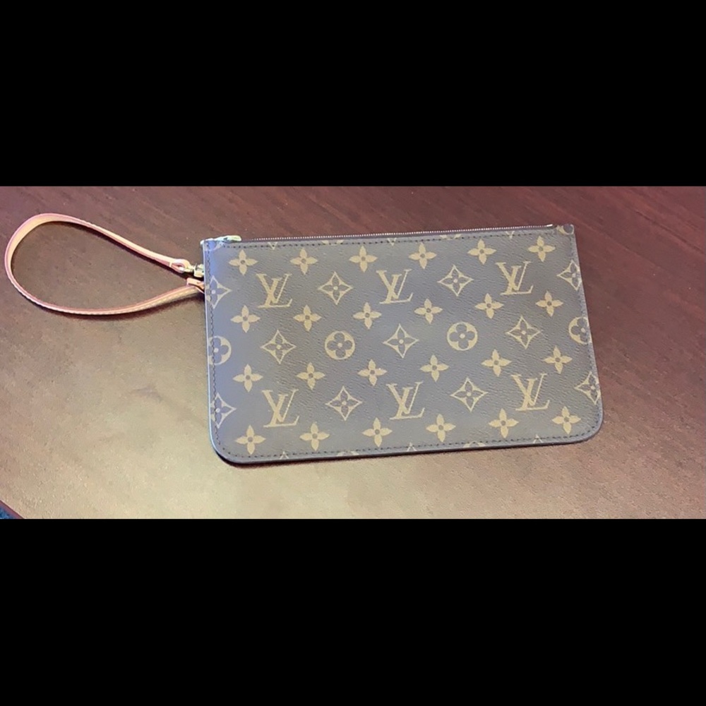 Louis Vuitton Monogram Clutch